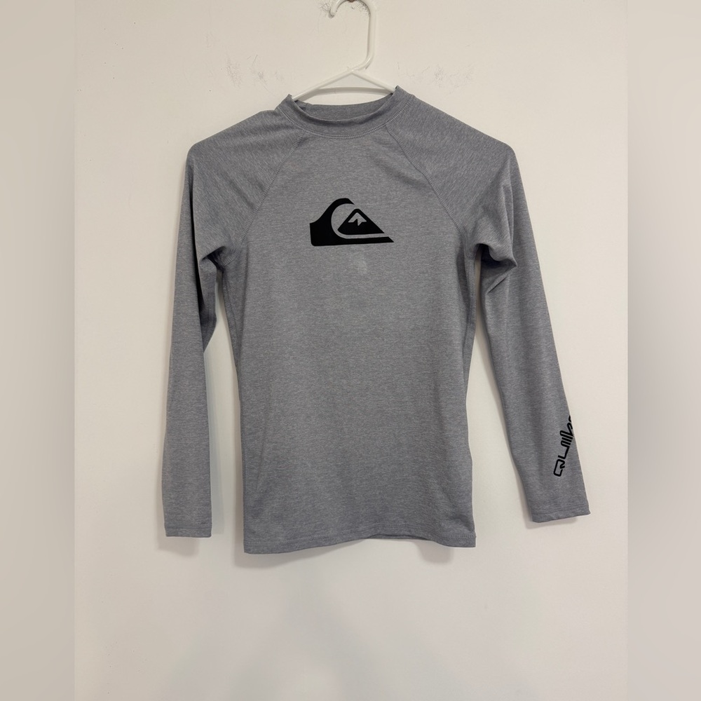 Quiksilver Gray Long Sleeve rashguard  Shirt